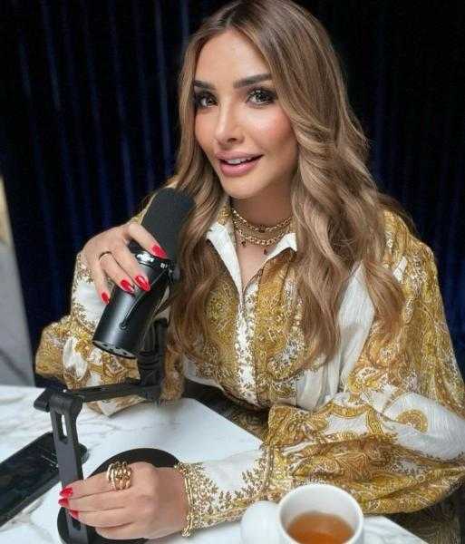 حنان دشتي تطل ببودكاست جديد يجمع بين التجميل والمشاهير في قالب عصري