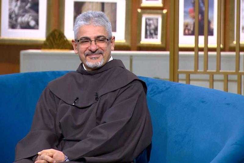 مدير المركز الكاثوليكي للسينما: البابا فرانسيس كان قديسا ورسولا للمحبة وشفيعا للفقراء