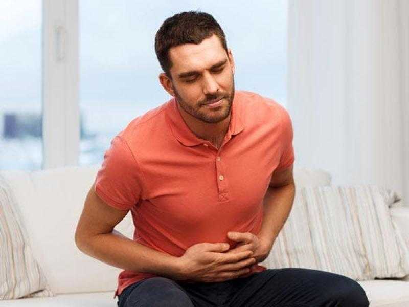مشروبات طبيعية تساعد على التخلص من غازات البطن