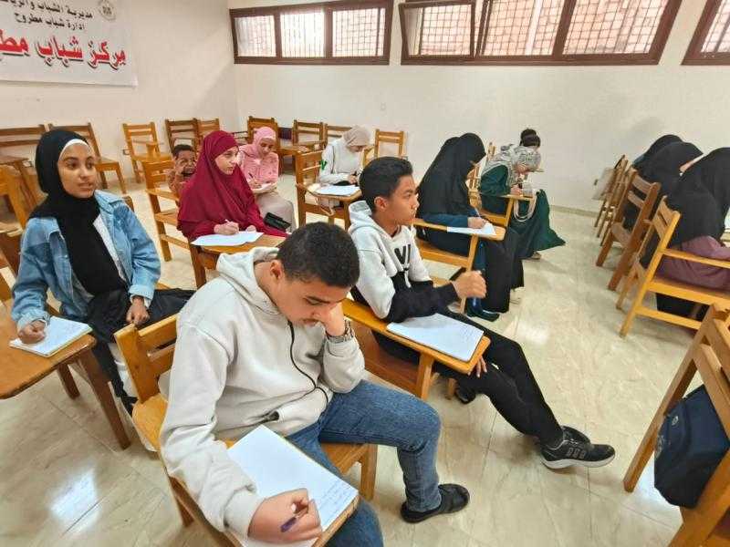 الشباب والرياضة: أندية العلوم بمراكز الشباب في مختلف المحافظات تواصل الفعاليات التدريبية