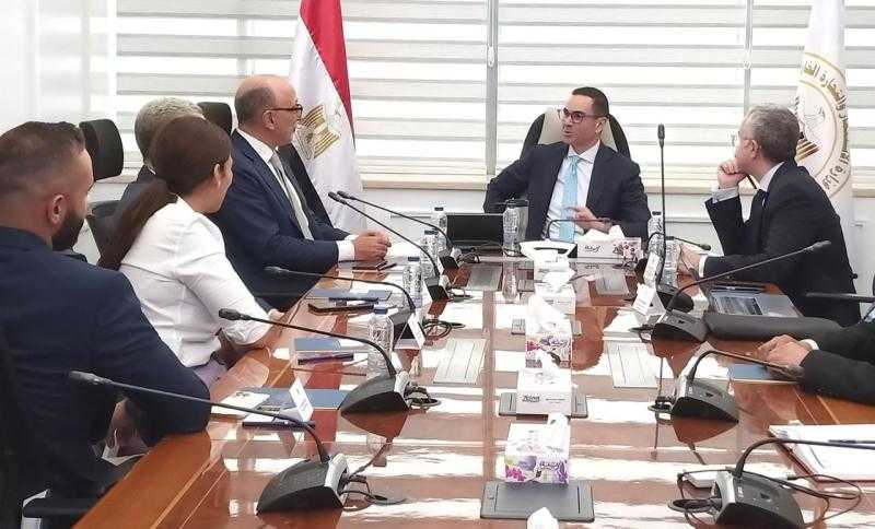 وزير الاستثمار والتجارة الخارجية يلتقى الرئيس التنفيذي لشركة Intelcia لبحث مشروعات وفرص التعاون مع الشركة