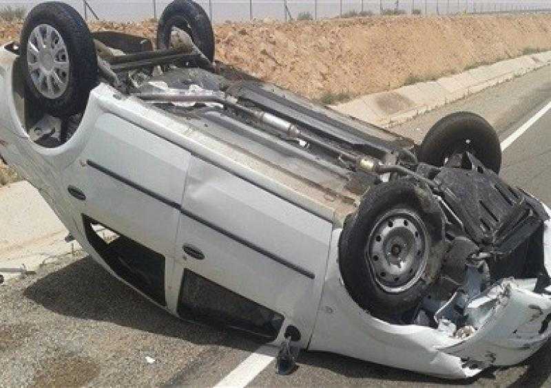 مصرع وإصابة 4 أشخاص من أسرة واحدة في انقلاب سيارة ملاكي بأسيوط