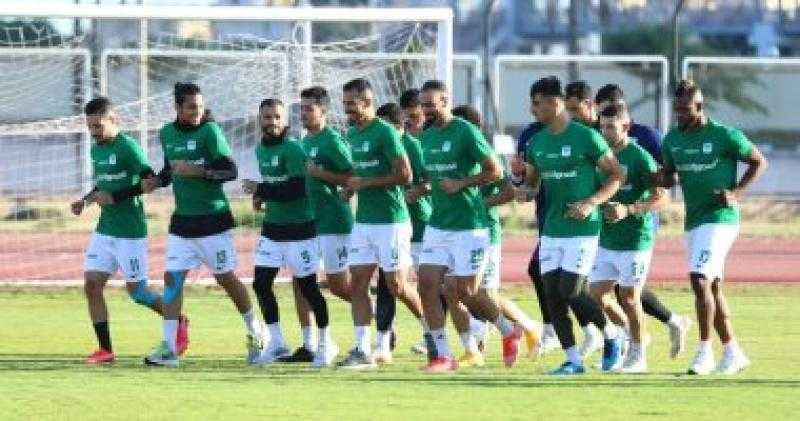قبل موقعة الزمالك.. المصري يدعم أنيس بوجلبان