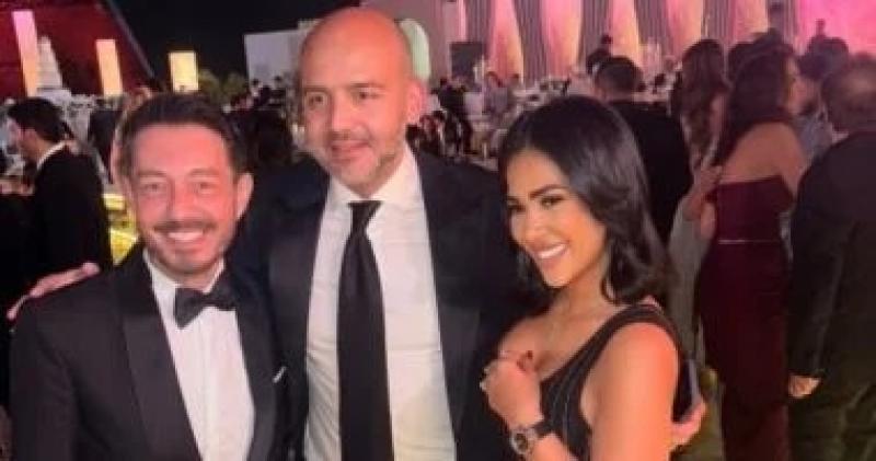 علياء صبحي تحضر حفل زفاف ليلى أحمد زاهر بعد حادث سيارة مروع