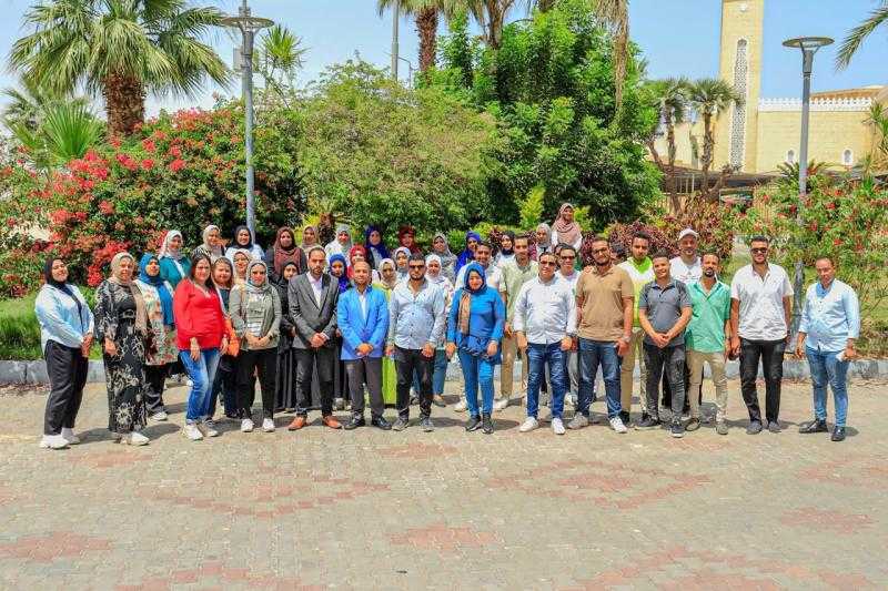 وحدة السكان بالأقصر تستعرض المبادرات التنموية بالمراكز والمدن