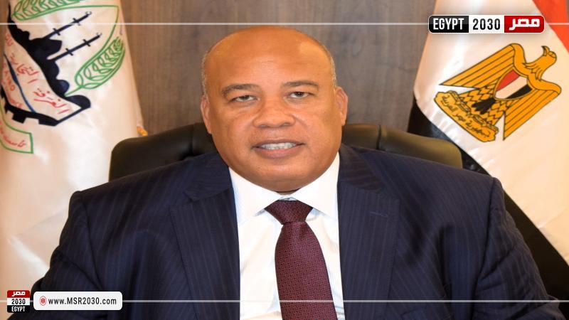 أيمن العشري