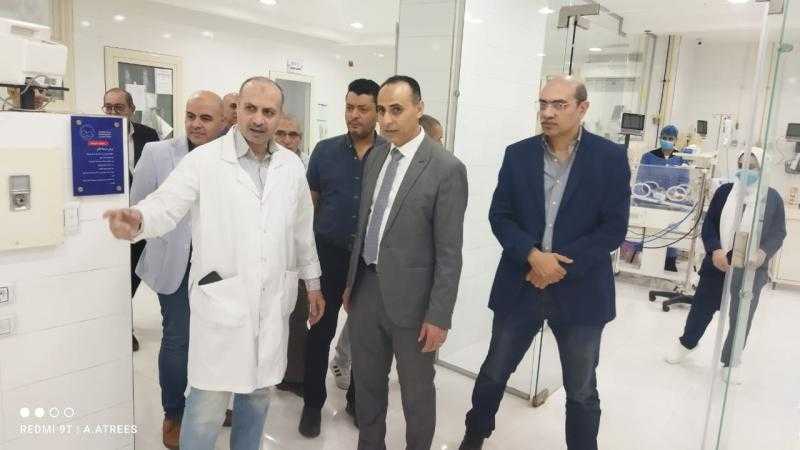 وكيل وزارة الصحة بالشرقية يتفقد أعمال التطوير والخدمات الطبية بمؤسسة الصحفي الخيرية بالحميدية بمنيا القمح