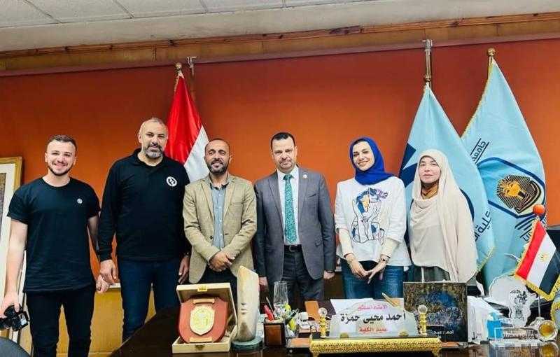 ورشة التصوير الفوتوغرافي بكلية الفنون الجميلة – جامعة الأقصر لتمكين الشباب وتعزيز مهاراتهم الرقمية