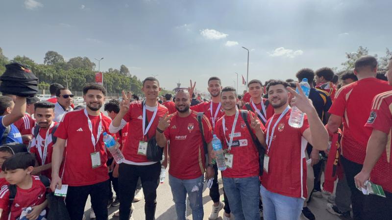 الجماهير تتوافد على ستاد القاهرة لدعم الأهلي أمام صن داونز بـ دوري أبطال إفريقيا