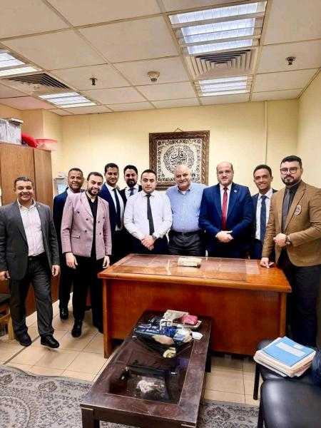 جمارك مطار شرم الشيخ الدولي تضبط محاولة تهريب عدد من العملات الأثرية