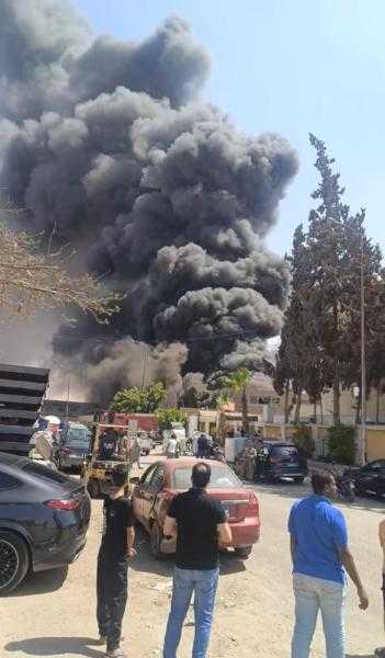 خسائر بملايين الجنيهات.. تفاصيل حريق مصنع فى المنطقة الصناعية بأكتوبر