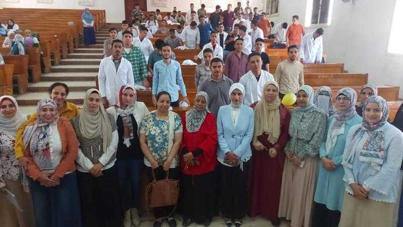 كلية التمريض بجامعة بني سويف تحتفل باليوم العالمي للملاريا