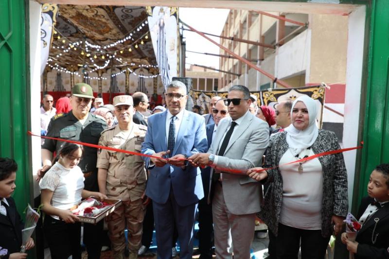 محافظ الجيزة يفتتح معرض صنع بالتعليم الفني بمدرسة إمبابة الصناعية بنين للتأسيس العسكري