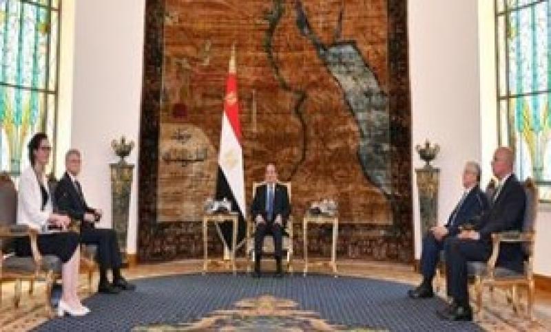 السيسي يستقبل رئيس البرلمان المجري لبحث تعزيز الشراكة الاستراتيجية