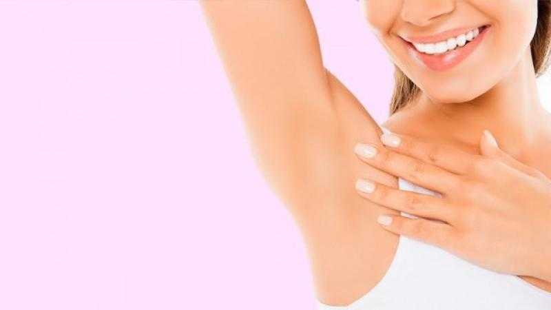 بمكونات طبيعية.. اصنعي مزيل عرق في المنزل