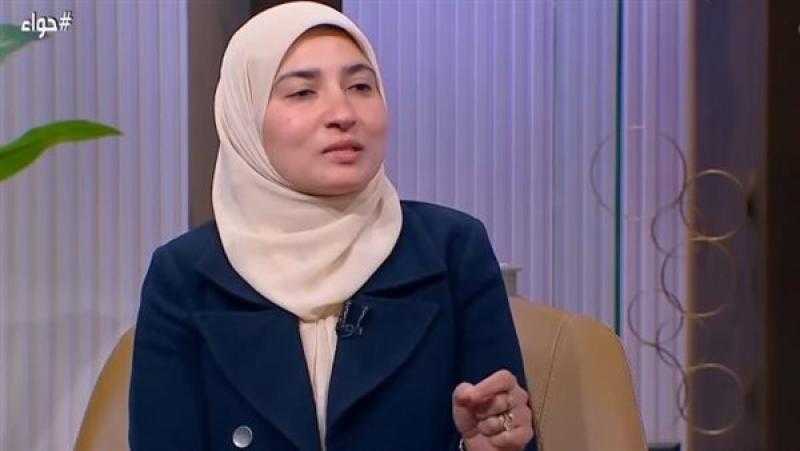 ما حكم الحاج الذى لم يستطع الوقوف على عرفة بسبب مرضه؟.. عضوة بمركز الأزهر توضح