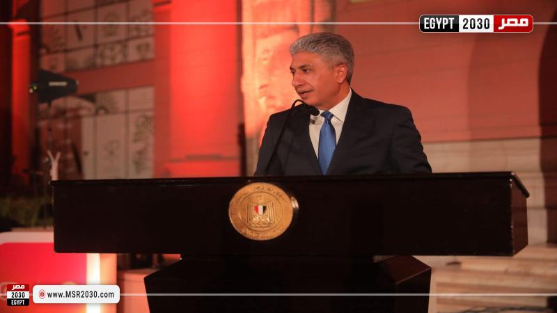 شريف فتحي وزير السياحة والآثار