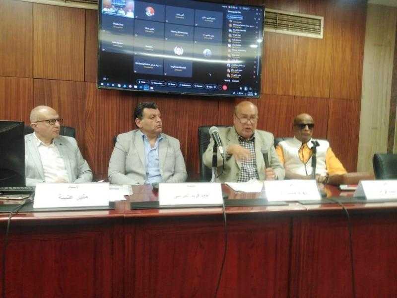 المبدعات يقرأن القصص ومنروفيا في مكتبة الإسكندرية