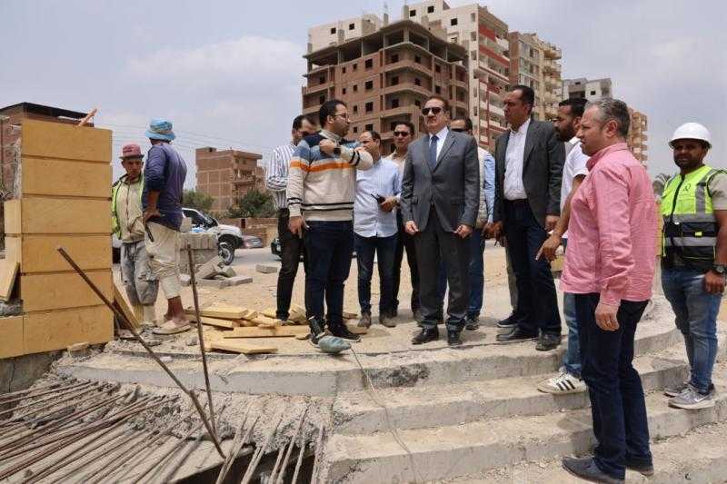 محافظ المنوفية يتفقد أعمال رصف مدخل شبين الكوم الجديد كشريان تنموي تمهيداً لافتتاحه في العيد القومي