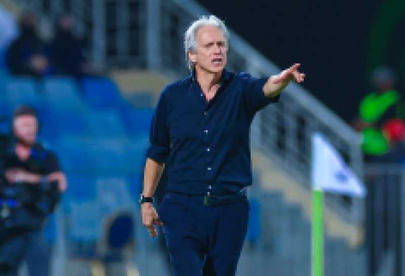 اجتماع حاسم في الهلال السعودي .. مصير جيسوس على المحك