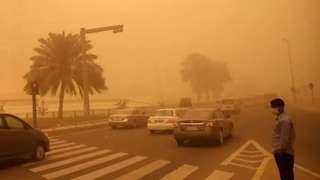محافظ أسيوط: غلق بعض الطرق بالمحافظة نظرا لانخفاض مستوى الرؤية