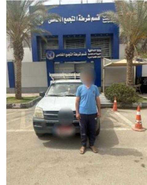 القبض على سائق سمح لنجله الطفل بقيادة سيارة ”ربع نقل” بالتجمع الخامس