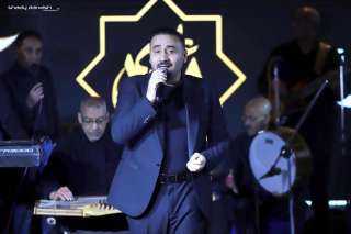 مجد القاسم يلتقي جمهوره في ساقية الصاوي.. وشقيقه محجوب يطرح ”السر الإلهي”
