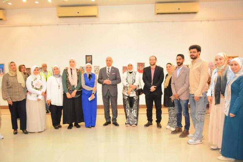 رؤية طباعية لروائع التوني … معرض طلابي تنظمه كلية التربية النوعية بجامعة أسيوط بقصر ثقافة أسيوط