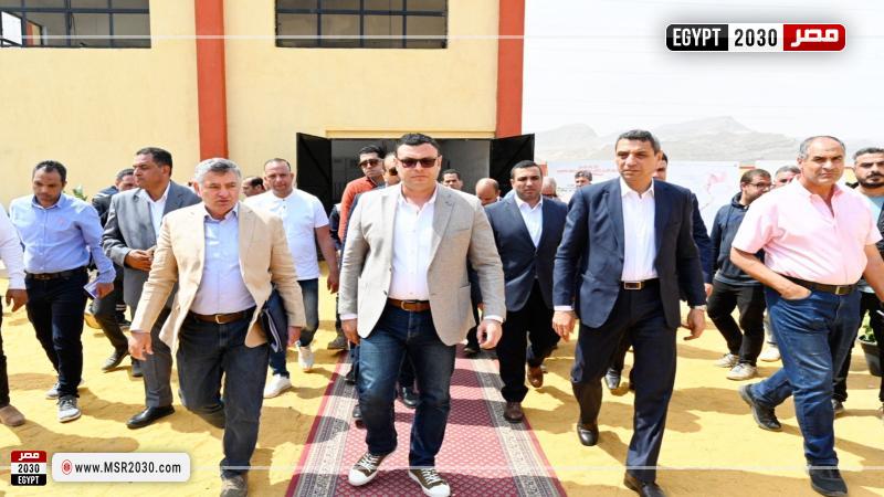 وزير الإسكان