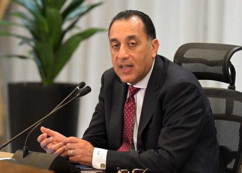 رئيس الوزراء توقيع اتفاقية بين هيئة قناة السويس وموانئ أبو ظبي لتطوير منطقة شرق بورسعيد