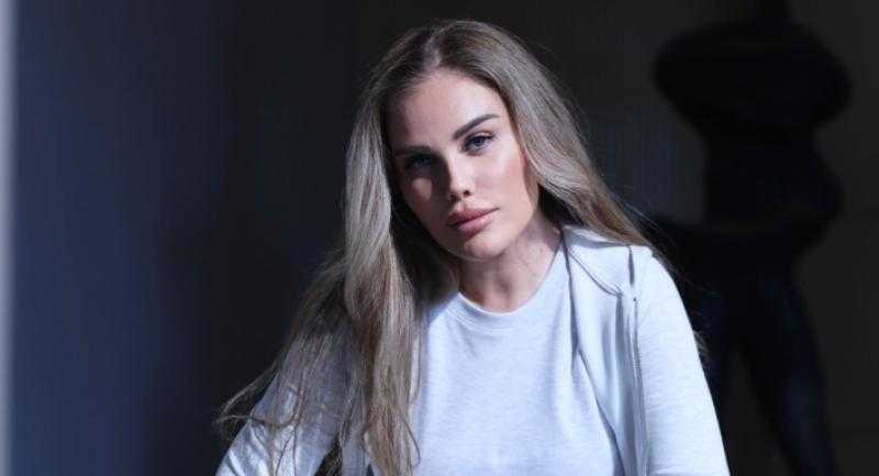نيكول سابا تتألق في حفل شرم الشيخ بحضور جماهيري كبير