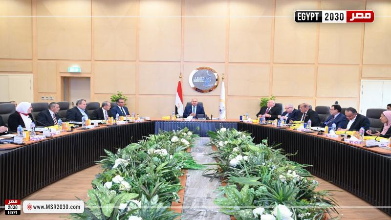 وزير الصناعة والنقل