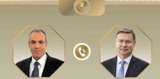 وزير الخارجية يبحث مع المفوض الأوروبي للاقتصاد صرف الشريحة الثانية من الحزمة المالية المقدمة لمصر
