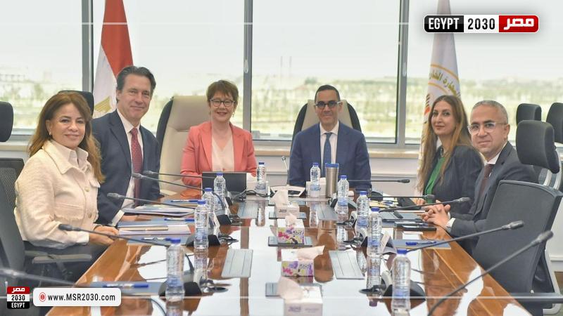 وزير الاستثمار والتجارة الخارجية