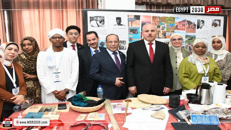 رئيس جامعة قناة السويس