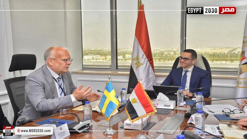 وزير الاستثمار والتجارة الخارجية