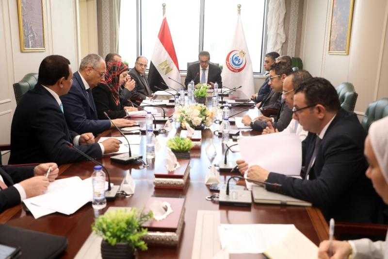 وزير الصحة يعقد اجتماعًا لمناقشة الموارد المالية لصندوق مواجهة الطوارئ الطبية والأمراض الوراثية والنادرة