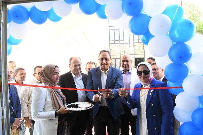 بتكلفه 85 مليون جنيه .. محافظ قنا يفتتح مبنى امتداد مركز الأورام الجديد للعلاج الإشعاعي