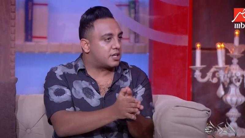 أوس أوس يطلب الدعاء لوالدته بعد دخولها المستشفى