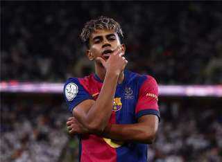 هل ينتقل لامين يامال إلى ريال مدريد؟ .. مدرب برشلونة يُجيب