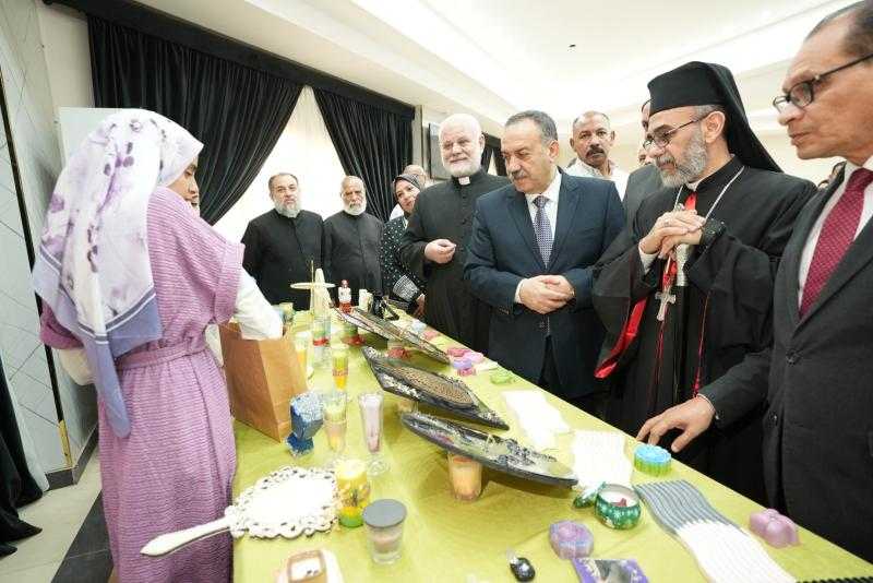 محافظ أسيوط يشهد احتفالية تسليم الدعم العيني لمستفيدي مشروع تحسين فرص التشغيل الذاتي للشباب