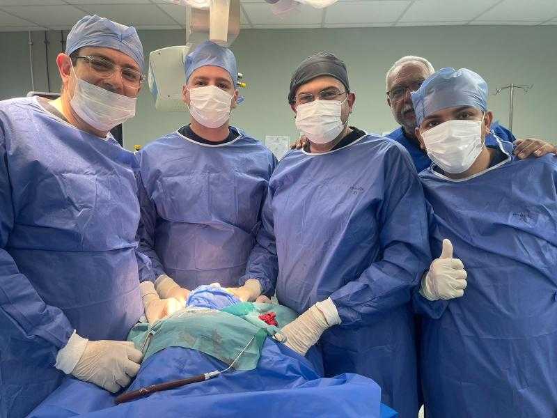 الصحة: فريق طبي مصري ينجح في ترميم فك مريض روسي باستخدام المنظار والميكروسكوب بمستشفى العلمين