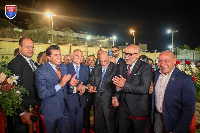 وزير الرياضة ومحافظ القاهرة ورئيس نادي الزهور  يفتتحون 9 ملاعب بفرع مدينة نصر