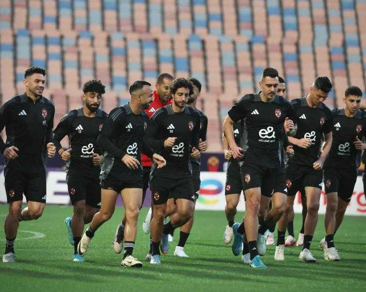 تطورات ملف المدير الفني الجديد بالنادي الأهلي