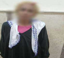 ضبط بائعة تحرشت بسائح أجنبي وطلبت مالاً للسماح بمروره في القاهرة