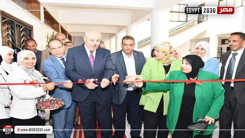 رئيس جامعة قناة السويس