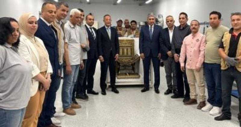 المتحف المصرى الكبير يستقبل 163 قطعة من كنوز الملك الذهبى توت عنخ آمون