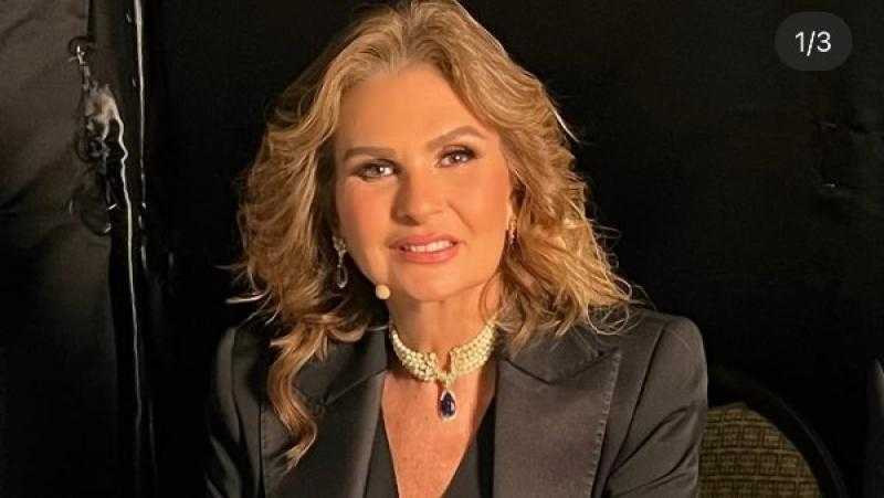 ”زوجته لآخر نفس”.. يسرا تدافع عن بوسي شلبي في أزمة أسرة محمود عبدالعزيز