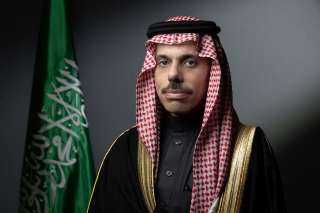 وزير الخارجية السعودي يبحث مع نظيريه الهندي والباكستاني جهود إنهاء المواجهات العسكرية