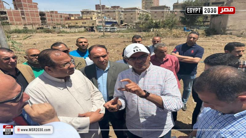 جولة نائب وزير الإسكان لمتابعة العمل بمنظومة مياه الشرب والصرف الصحي بالشرقية